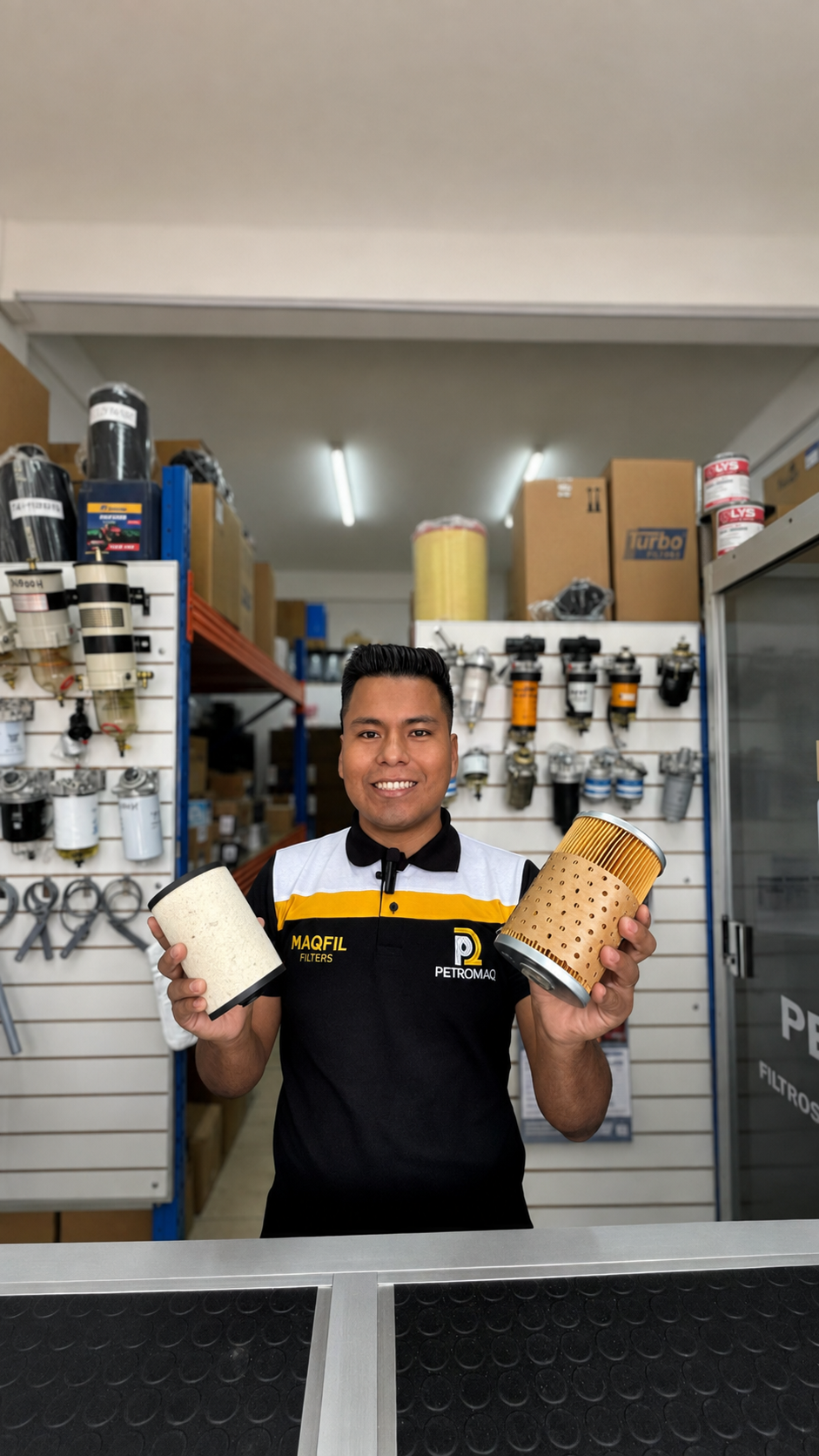 Filtros, grasas y lubricantes PETROMAQ